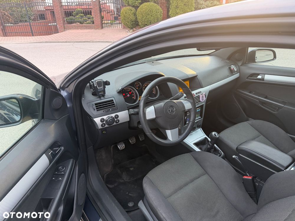 Opel Astra 1.8 Cosmo - 10