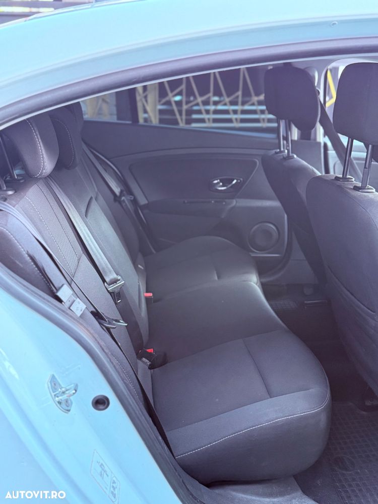 Renault Fluence 1.5 dCi Authentique - 6