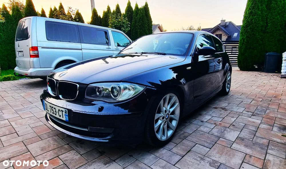 BMW Seria 1 123d DPF Edition Sport - 1