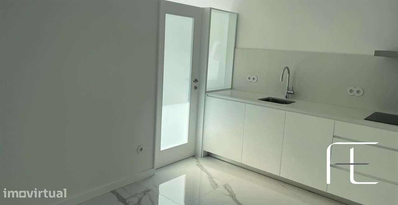 Apartamento T3 Venda em Lordelo do Ouro e Massarelos,Porto - Grande imagem: 3/30