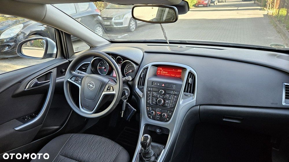 Opel Astra - 25