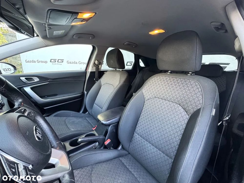 Kia Ceed 1.4 T-GDI L DCT - 16