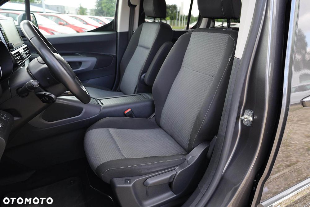 Toyota Proace City Verso Long 1.5 D-4D Family - 33