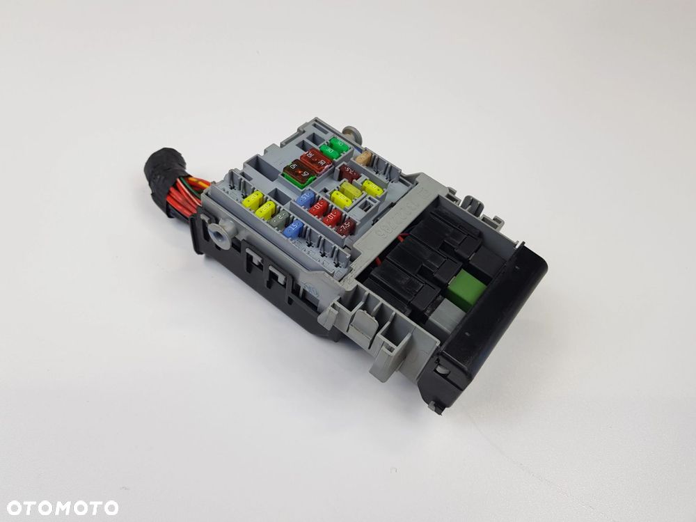 Moduł Skrzynka bezpieczników Chevrolet Cruze 13222786 - 5