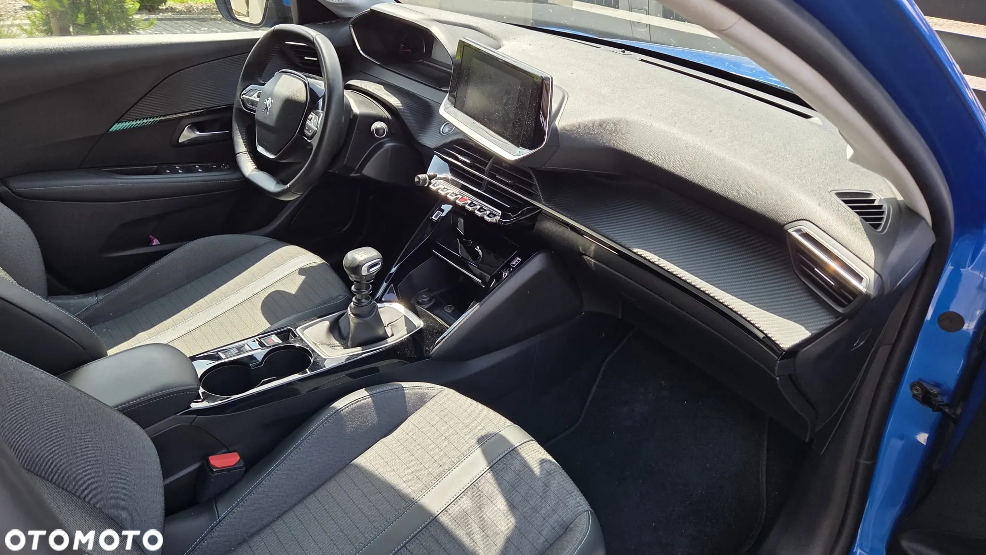 Peugeot 208 - 9