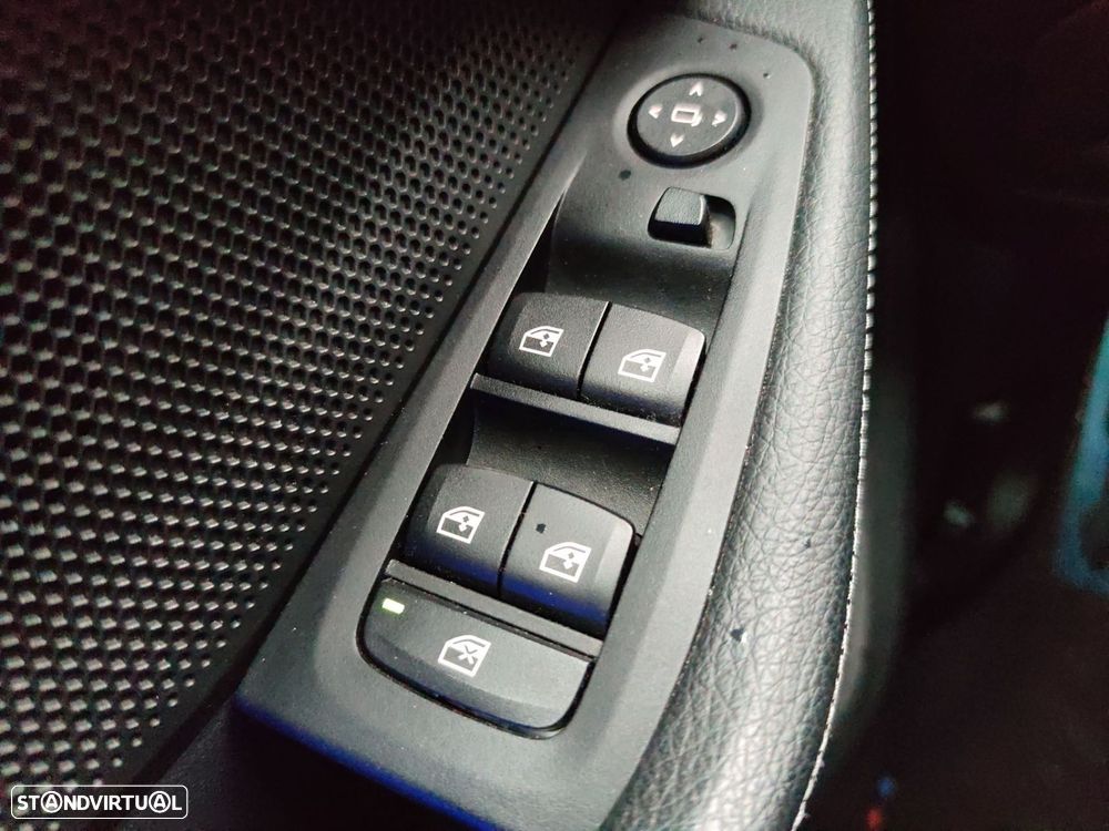 BMW M235i Gran Coupé xDrive - 24