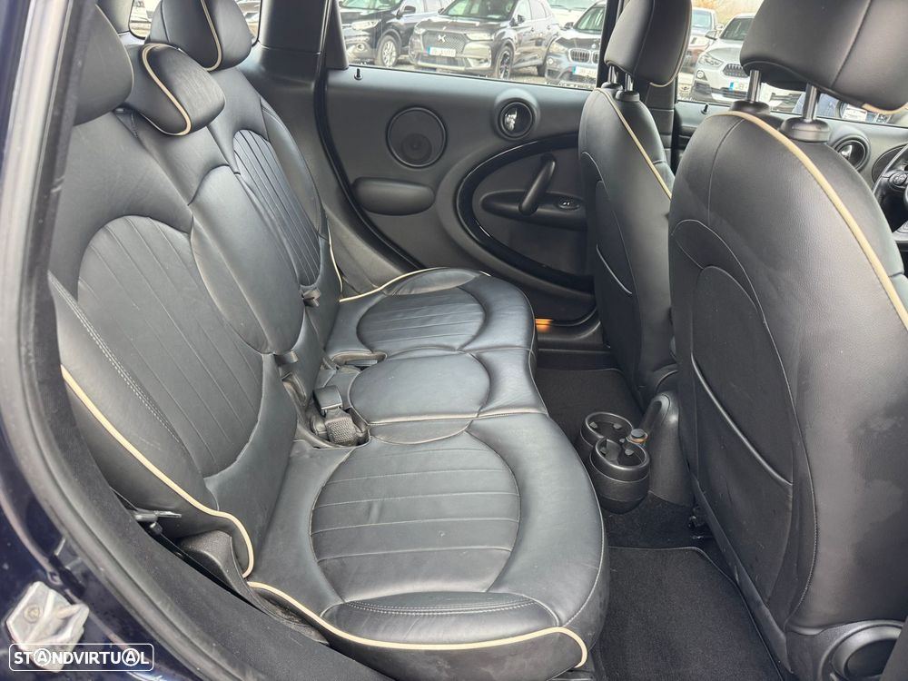 MINI Countryman Cooper D - 14