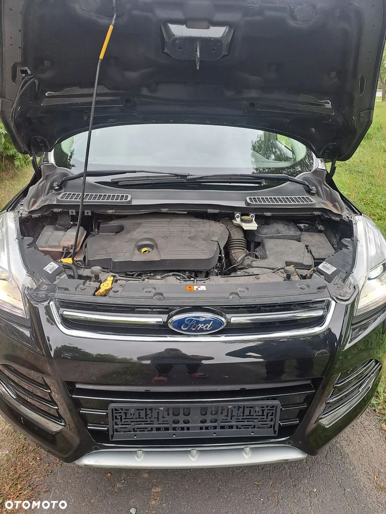 Ford Kuga - 10