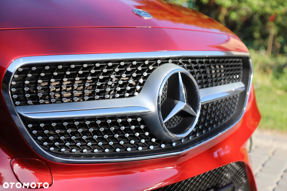 Mercedes-Benz Klasa E 400 4-Matic 9G-TRONIC - 5