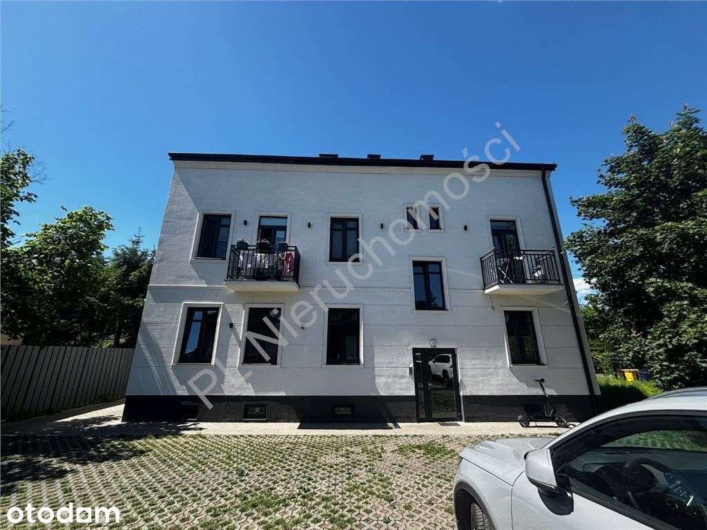 Nowoczesna kawalerka z miejscem - Pruszków