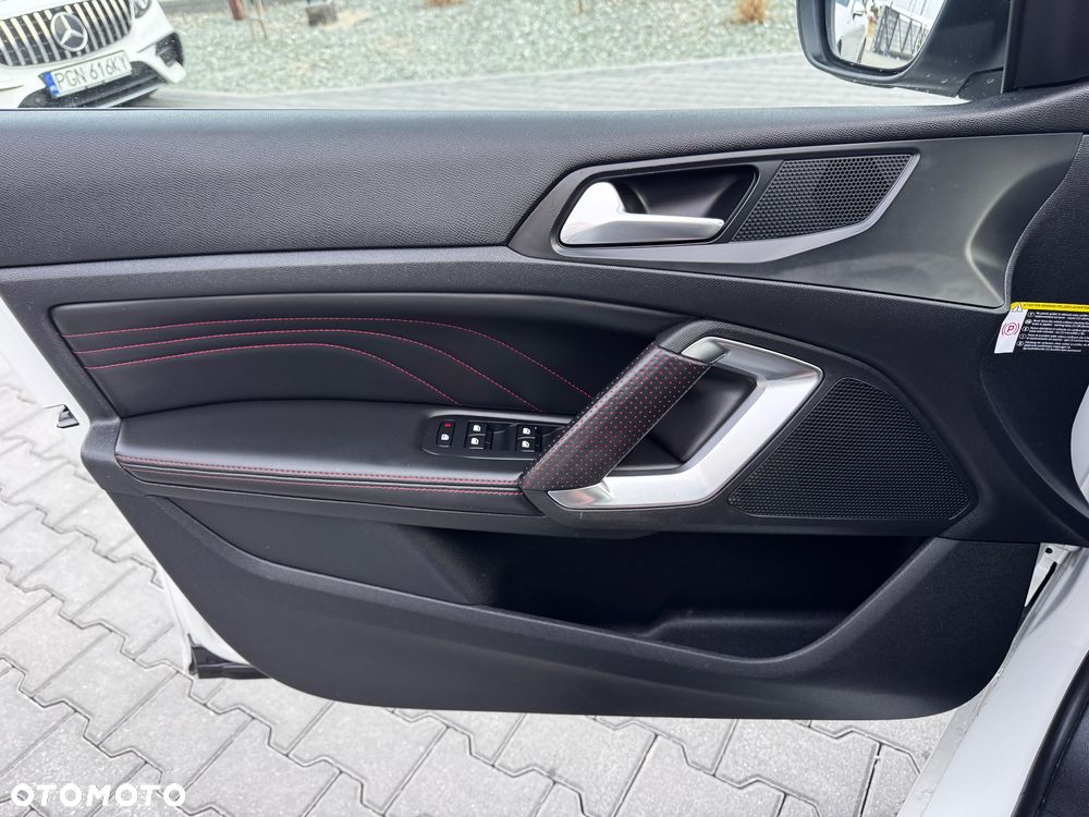 Peugeot 308 BlueHDi FAP 150 EAT6 Stop&Start GT-Line Edition - 22