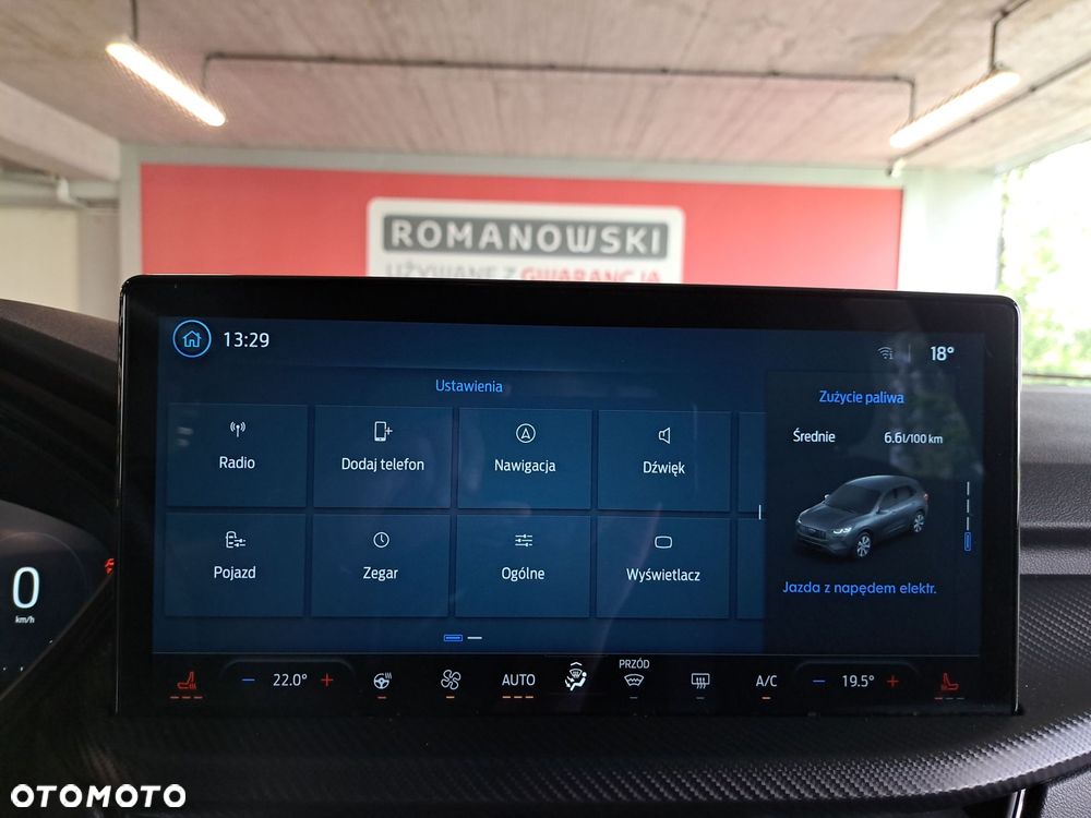 Ford Kuga - 25