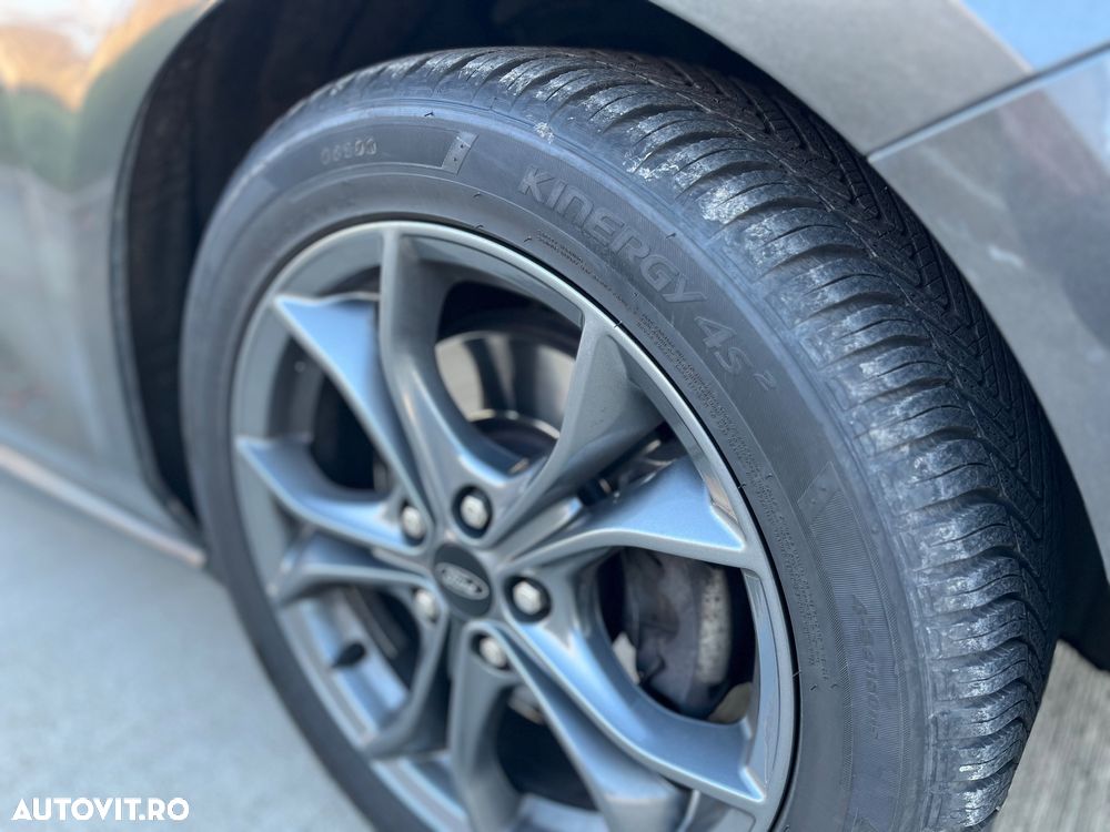 Ford Focus 1.5 EcoBlue Start-Stopp-System ST-LINE - 13