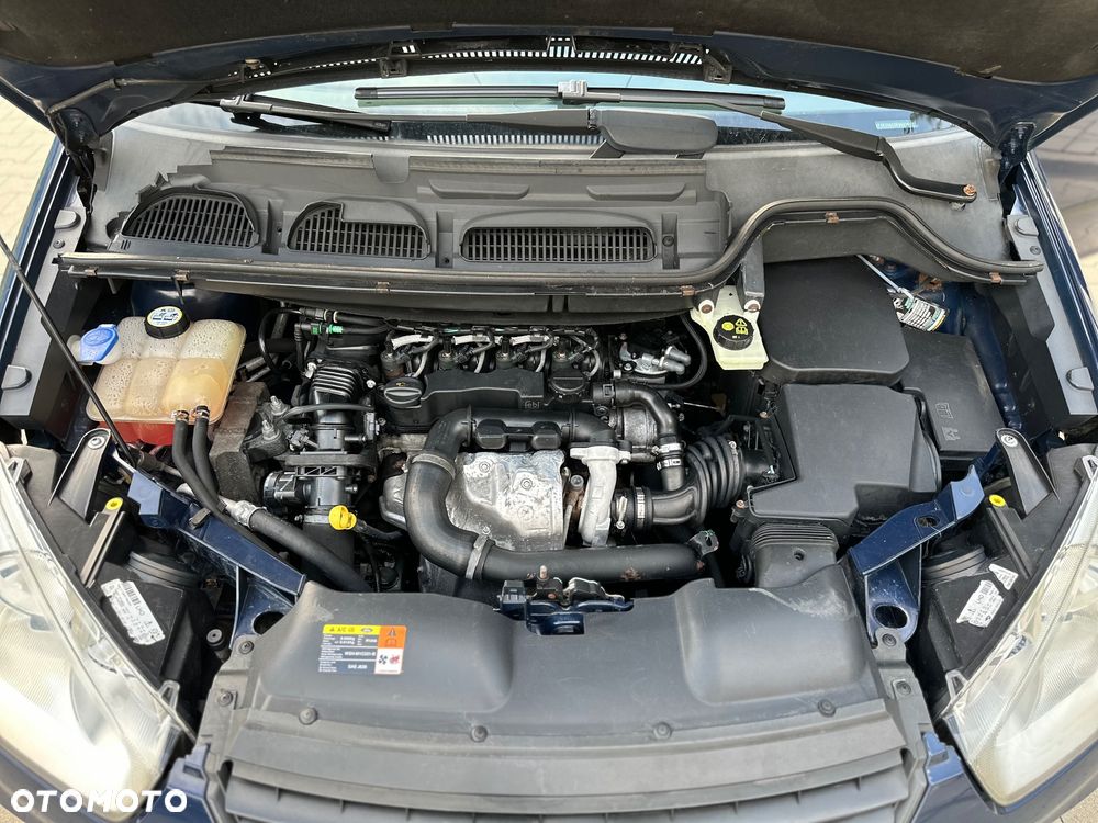 Ford C-MAX - 8