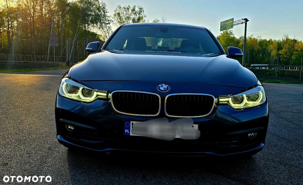 BMW Seria 3 318d Sport Line Shadow - 5