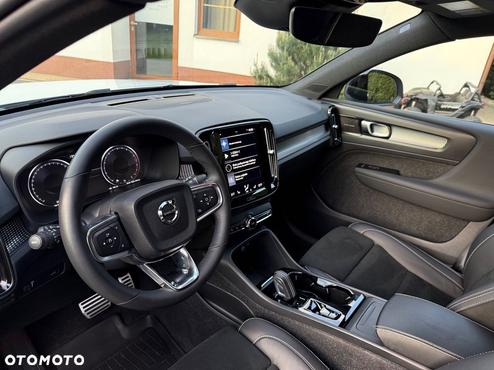 Volvo XC 40 - 17
