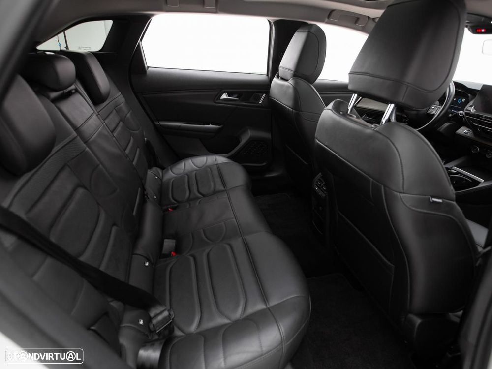 Citroën C5 X 1.6 Hybrid Shine e-EAT8 - 12