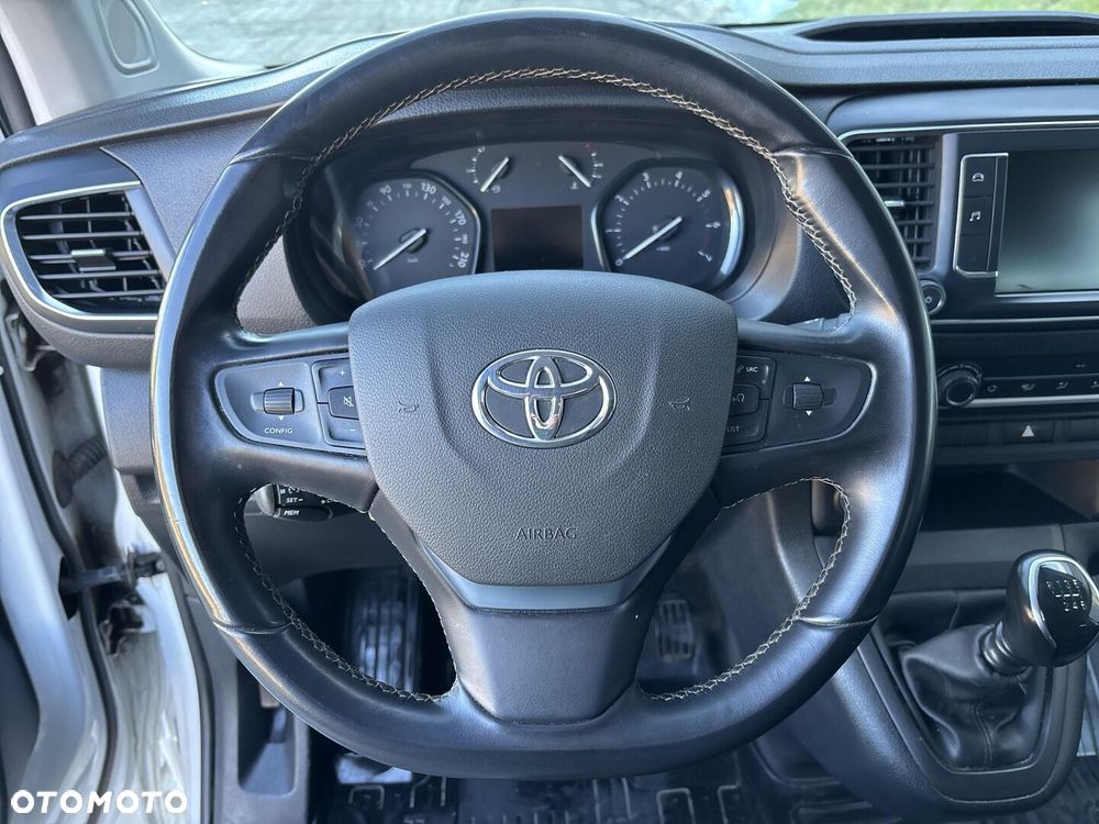 Toyota Proace Verso 2.0 D4-D Long Business - 23