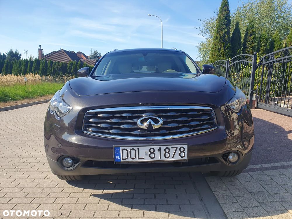 Infiniti FX - 1