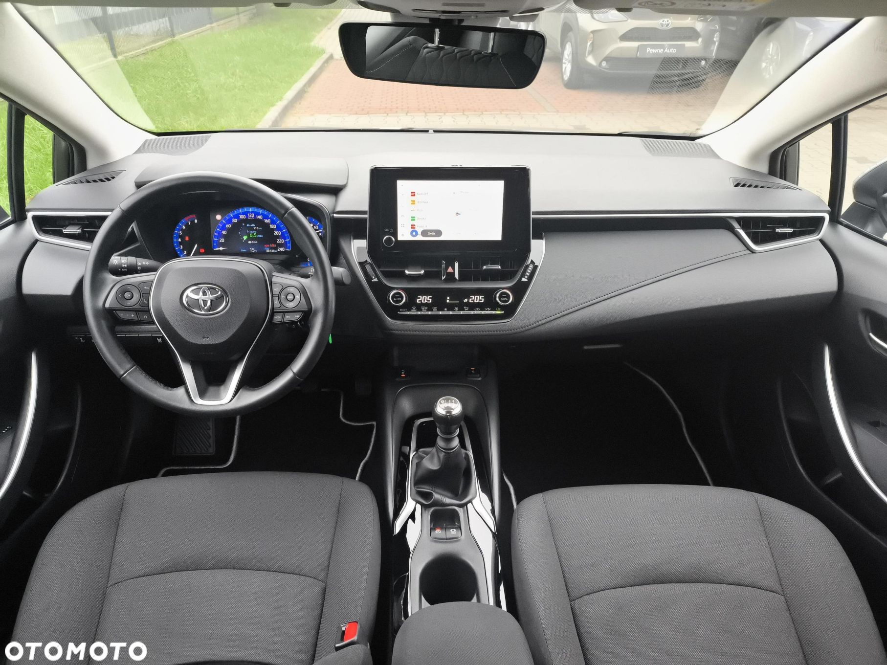Toyota Corolla - 17