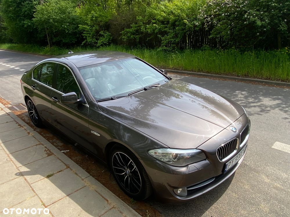 BMW Seria 5 2010 photo 2