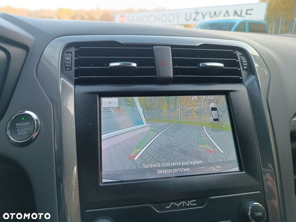 Ford Mondeo 2.0 EcoBlue Titanium - 23