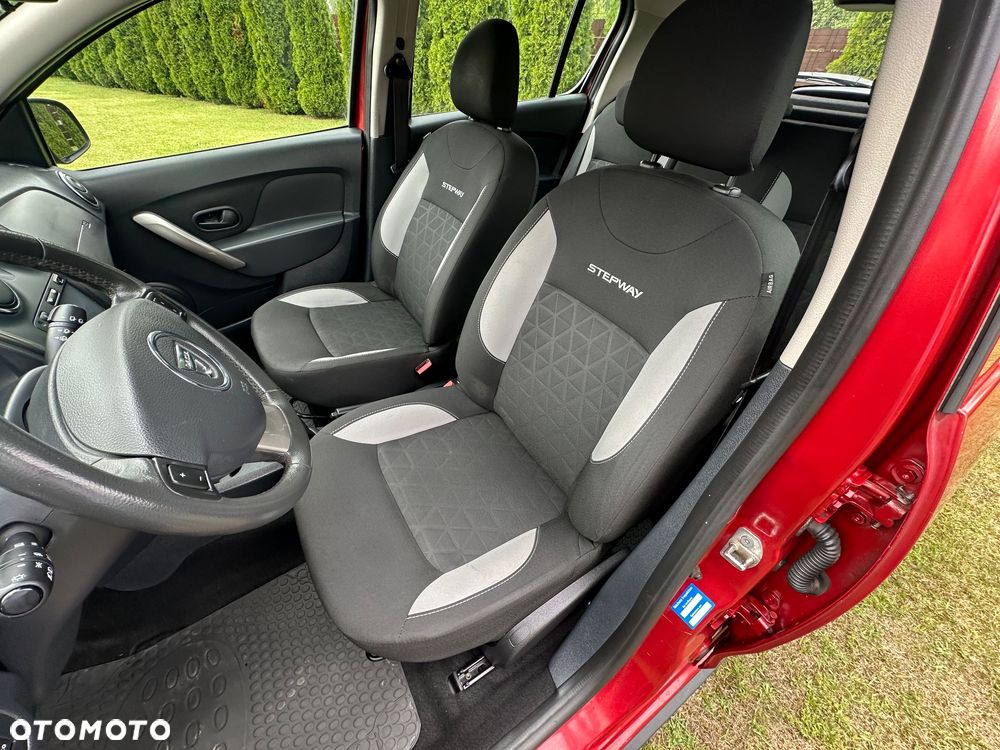 Dacia Sandero TCe 90 S&S Laureate - 11
