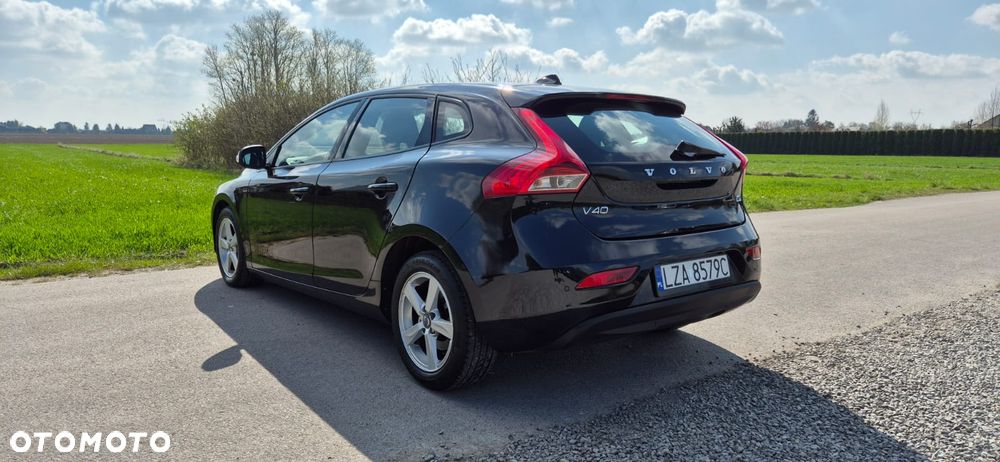 Volvo V40 D2 Powershift Momentum - 5