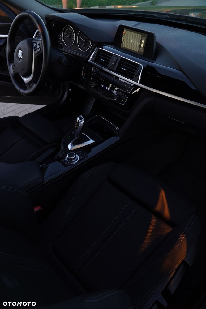 BMW 3GT 318d Sport Line - 7