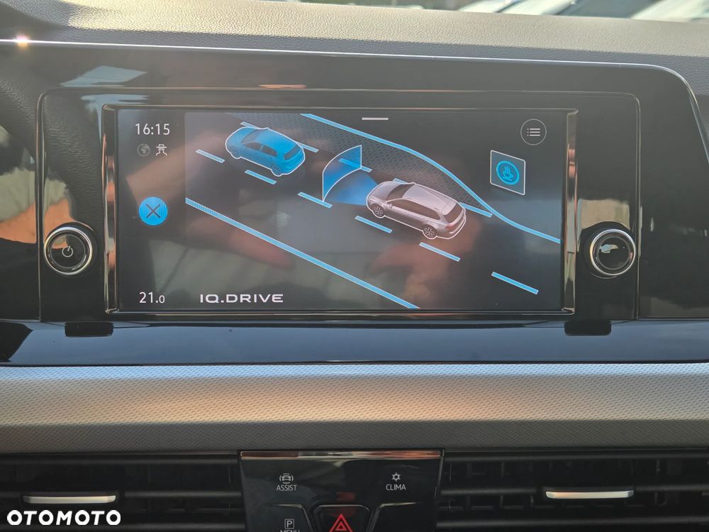 Volkswagen Golf 1.0 TSI Life - 22