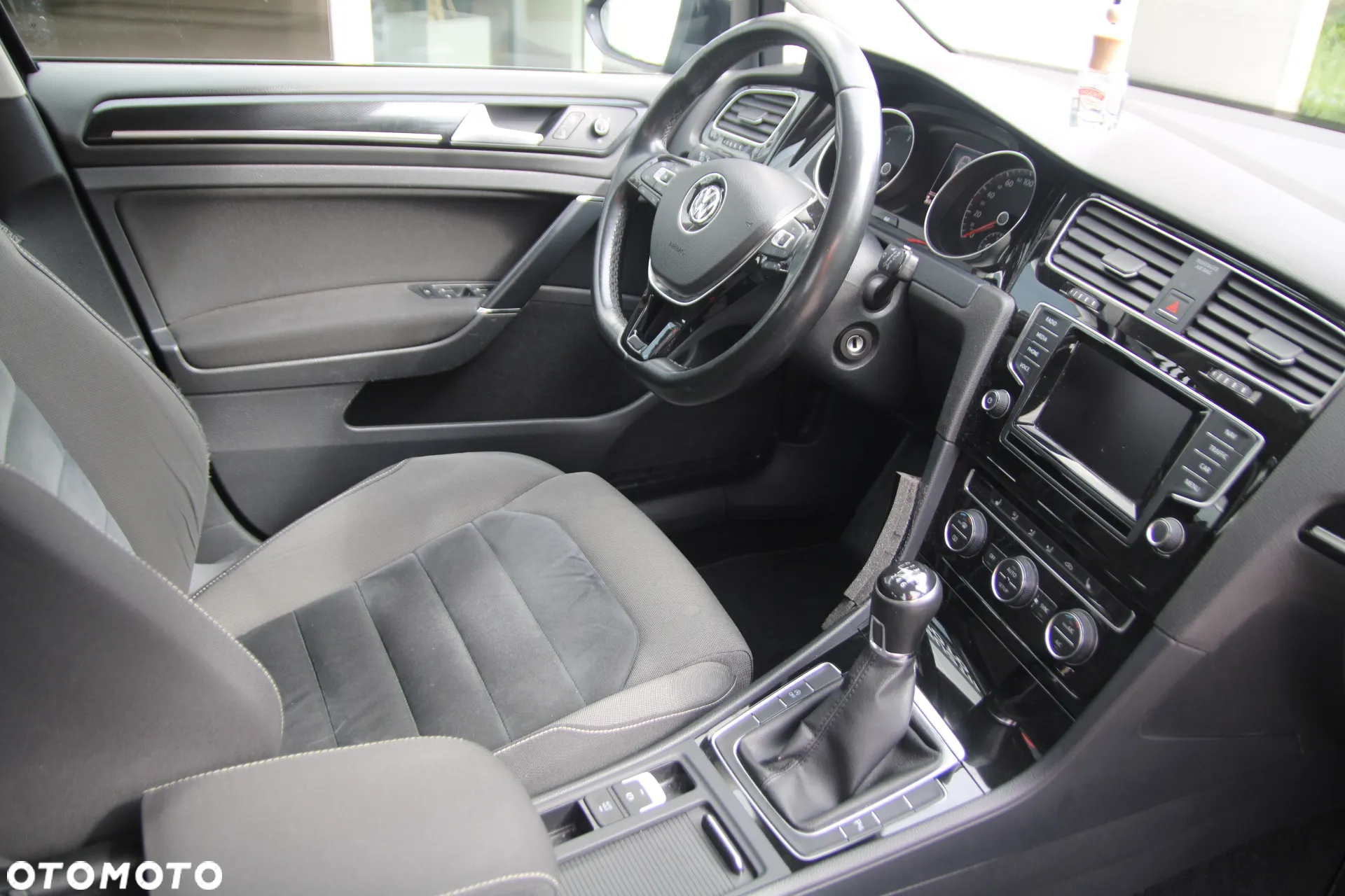 Volkswagen Golf VII 2.0 TDI BMT Highline - 15