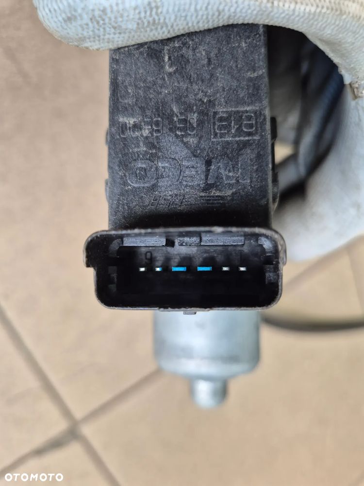 MECHANIZM SZYBY PRAWY IVECO DAILY IV 06-12. - 3