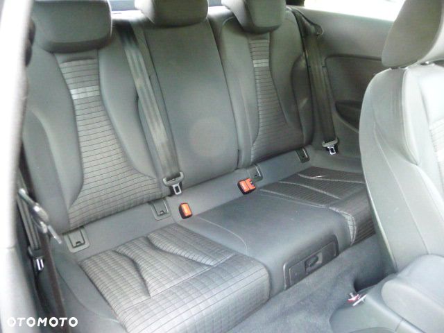 Audi A3 3-drzwiowe 1.6 TDI clean diesel Attraction S tronic - 34
