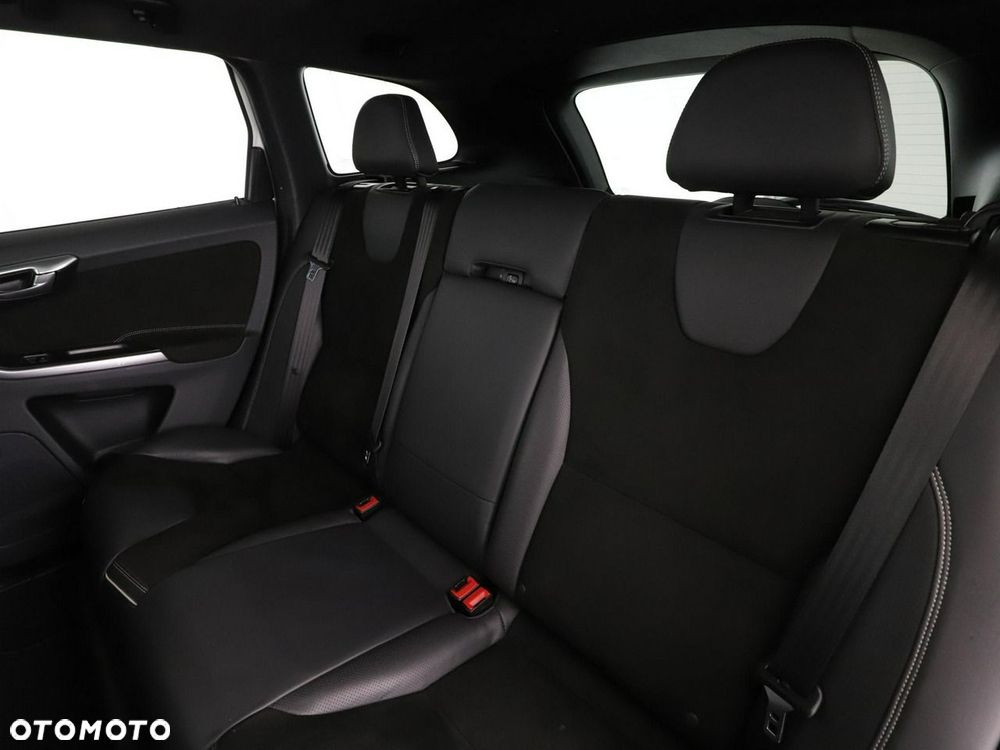 Volvo XC 60 D4 Momentum - 18