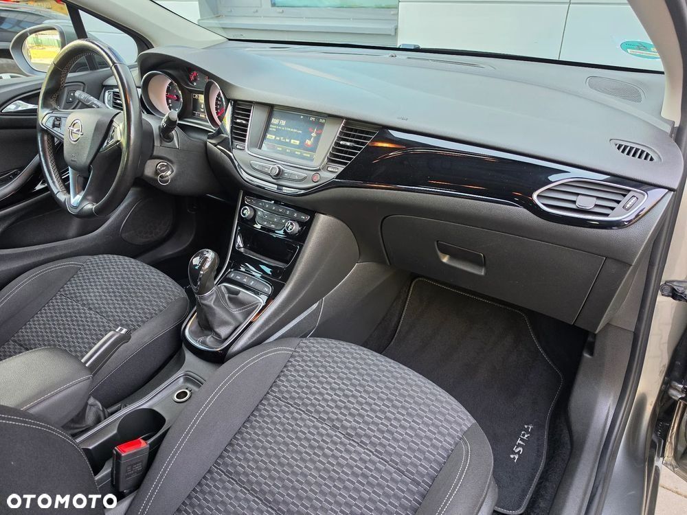 Opel Astra 1.4 Turbo Start/Stop ON - 18