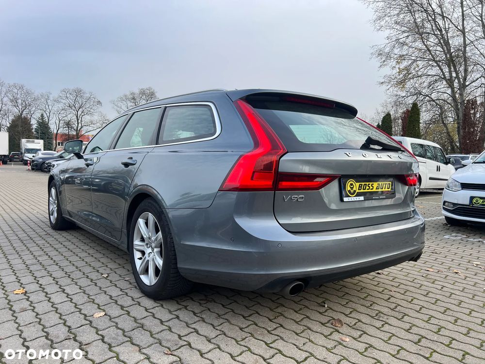 Volvo V90 D4 Momentum - 6