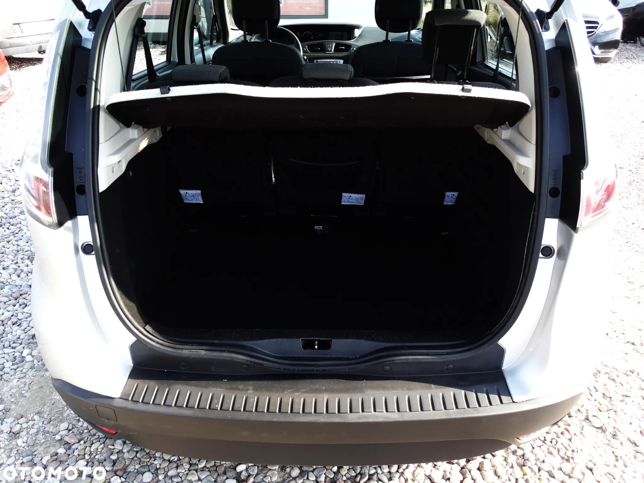 Renault Scenic 1.5dCi TomTom Edition - 35