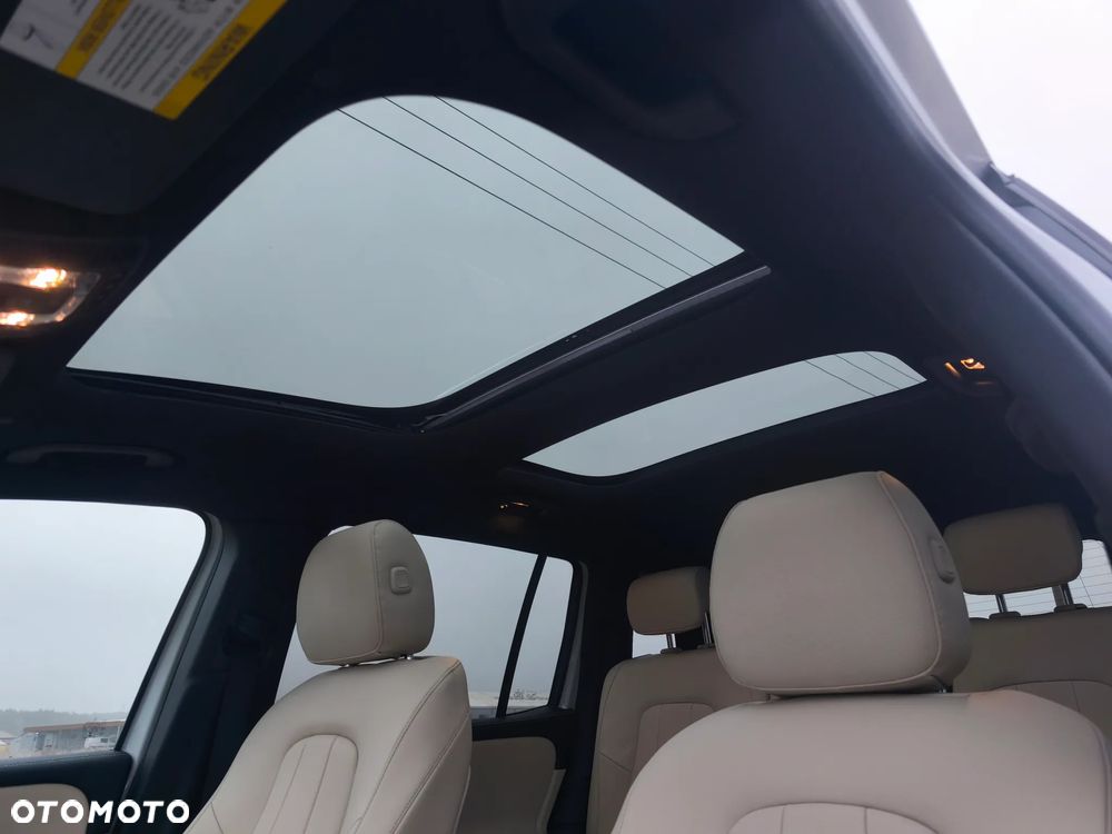 Mercedes-Benz GLB 250 8G-DCT Progressive - 17