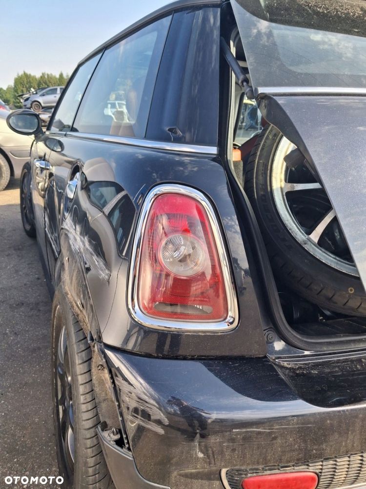 MINI COOPER S 2009 R56 1.6THP lampa lewa tył EU