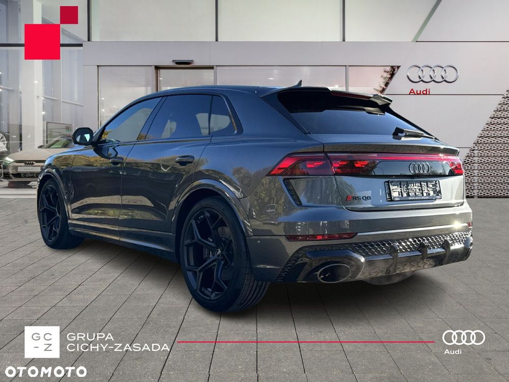 Audi RS Q8 - 2