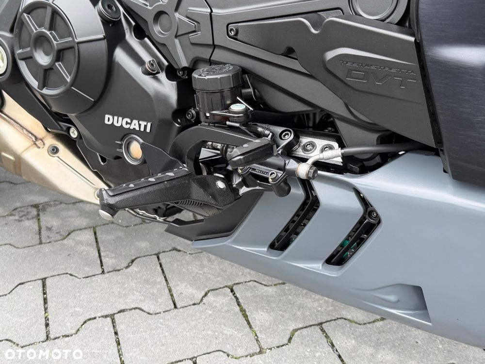 Ducati Diavel - 20