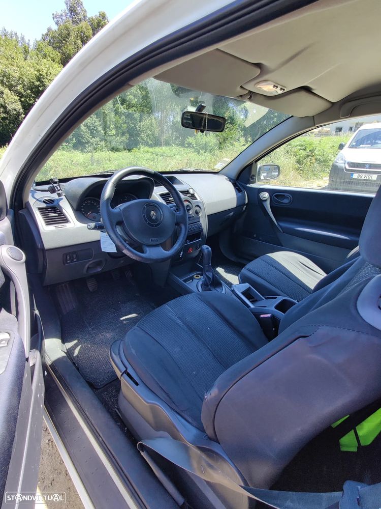 Renault Mégane - 9