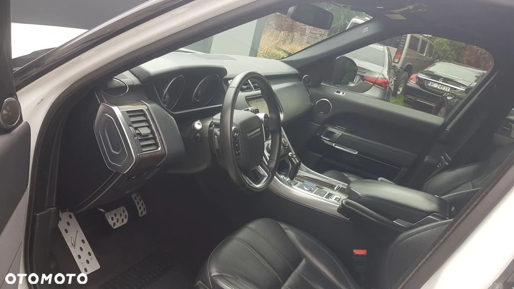 Land Rover Range Rover Sport - 12