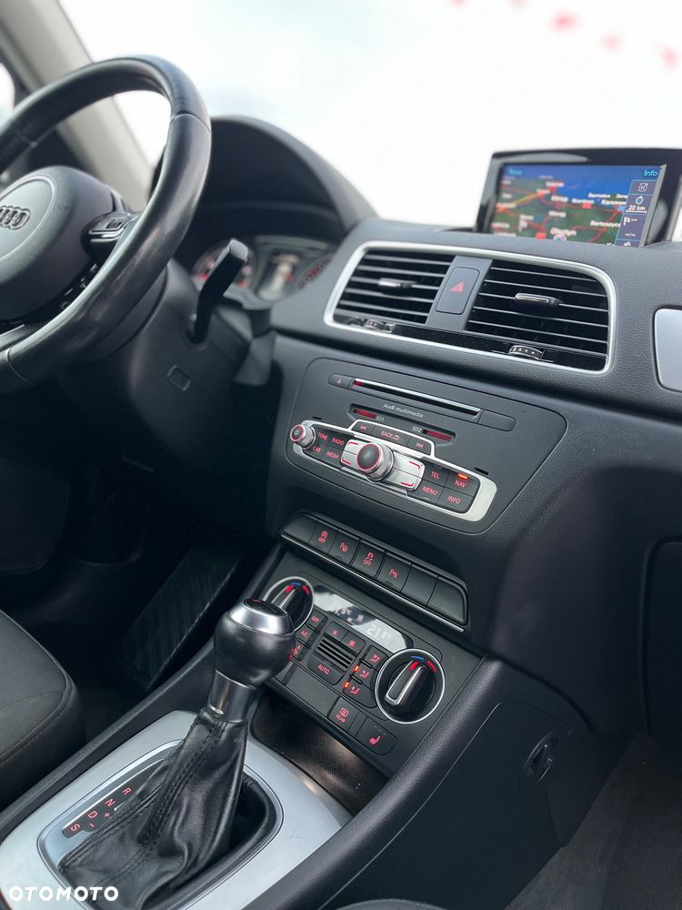 Audi Q3 1.4 TFSI Sport S tronic - 29