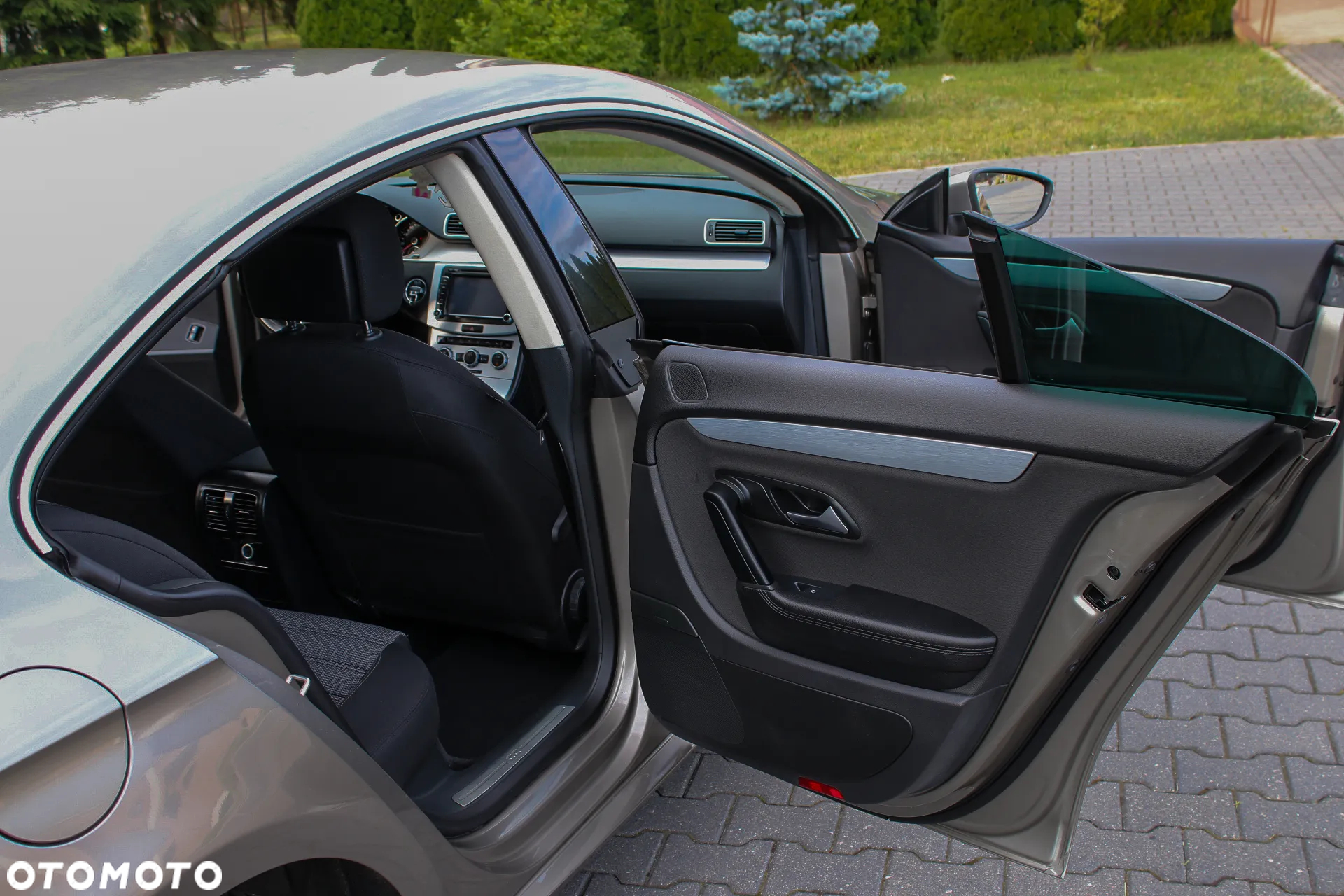 Volkswagen Passat CC - 23