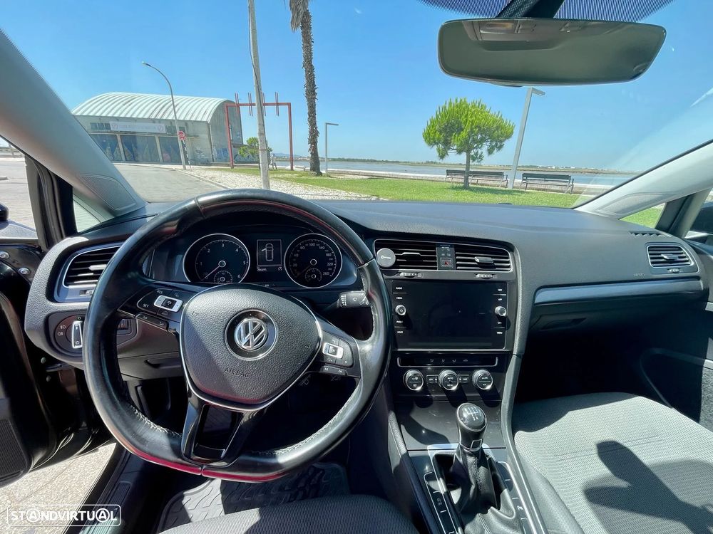 VW Golf Variant 1.6 TDi Confortline - 7