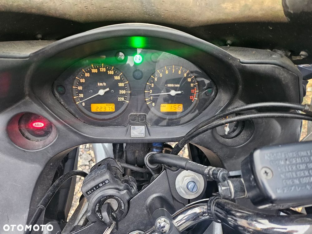 Honda CBF - 9