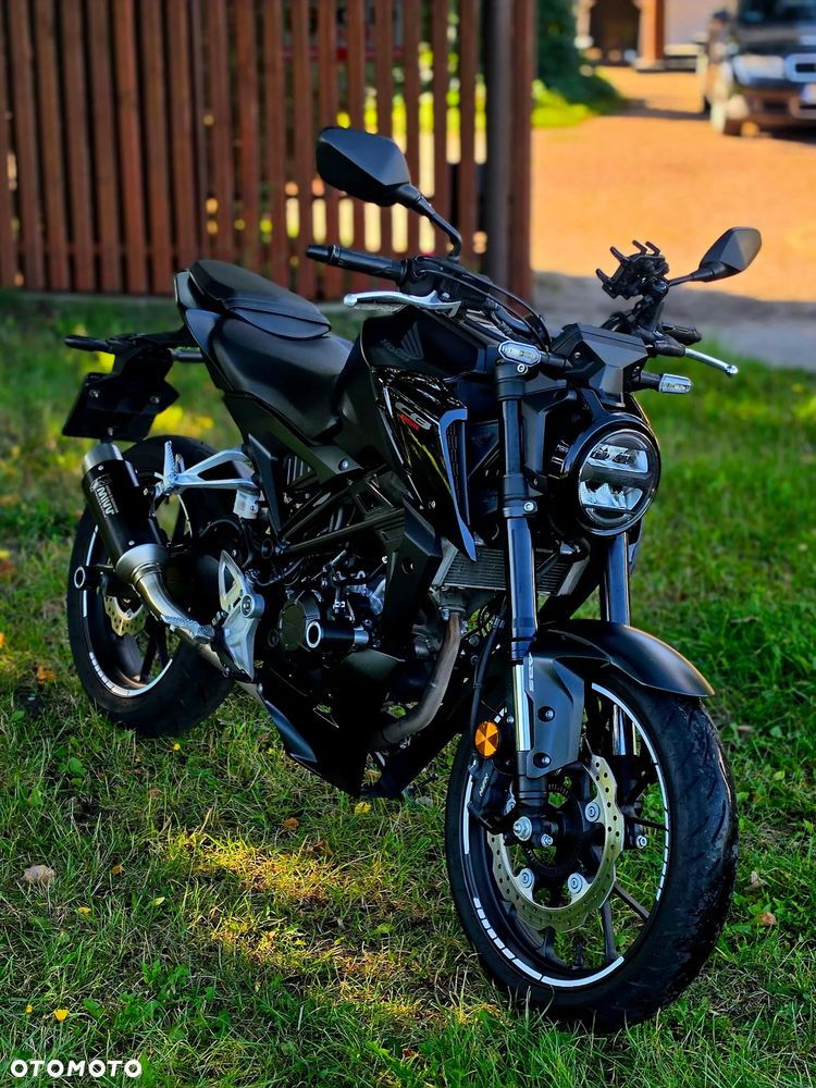 Honda CB - 3