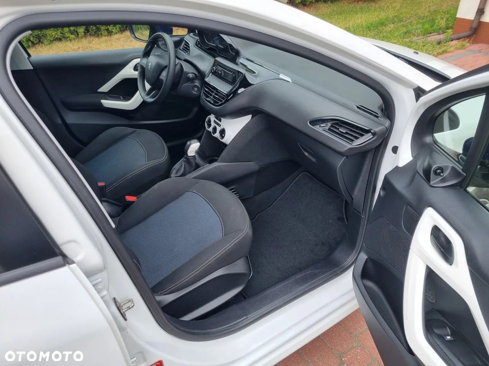 Peugeot 208 PureTech 68 Like - 19