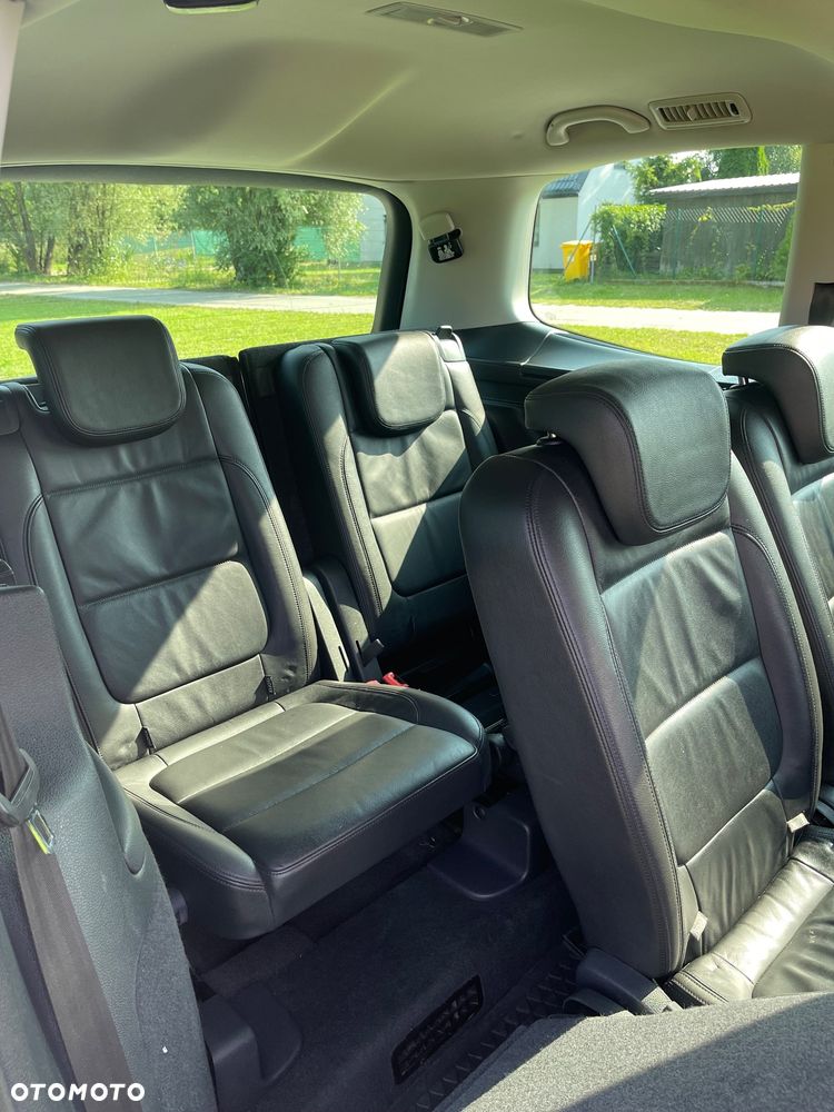 Volkswagen Sharan 2.0 TDI Highline DSG - 12